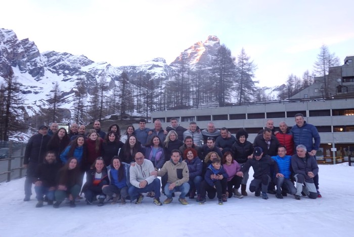 Besaideko 43 lagun Alpeetan izan dira