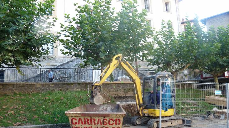 Lanak hasita, azaro amaieran prest egongo da Mizpirualdeko igogailua