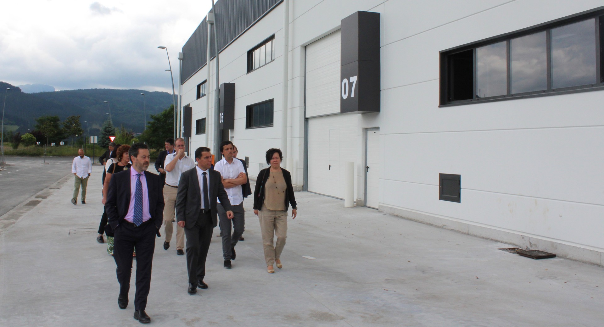 "Aurrerapen handia" Larramendi industriaguneko lanetan
