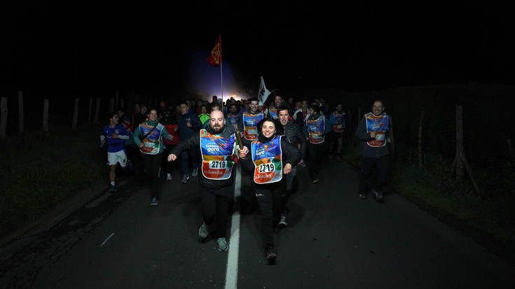 Eskoriatzako Gorosarri dantza taldeak 60. urteurrenari egin dio keinu