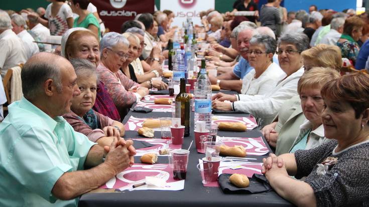 Helena San Vicente eta Pablo Ganboa omendu dituzte erretiratuek