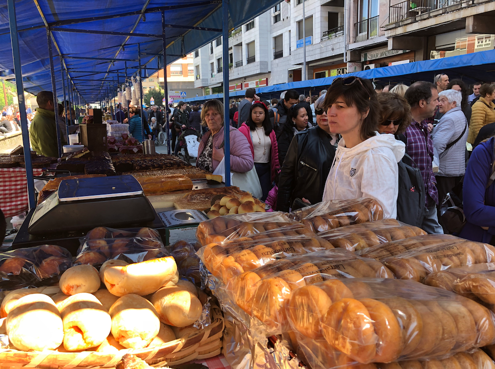 Bertan behera geratu da Erramu Zapatuko feria