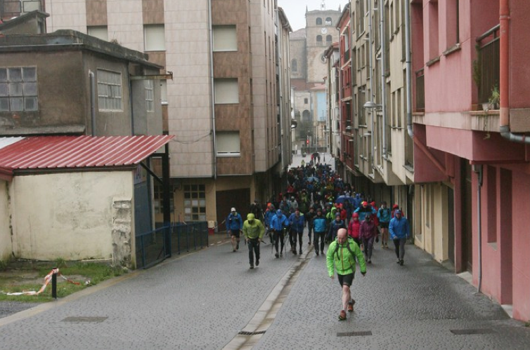 Euskal Herriko mendizaleek Ibiltarien Jaia egingo dute, domekan, Elgetan