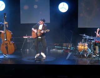 Lehengo eta oraingo kantuekin goxatu du Kerobiak Seminarixoa