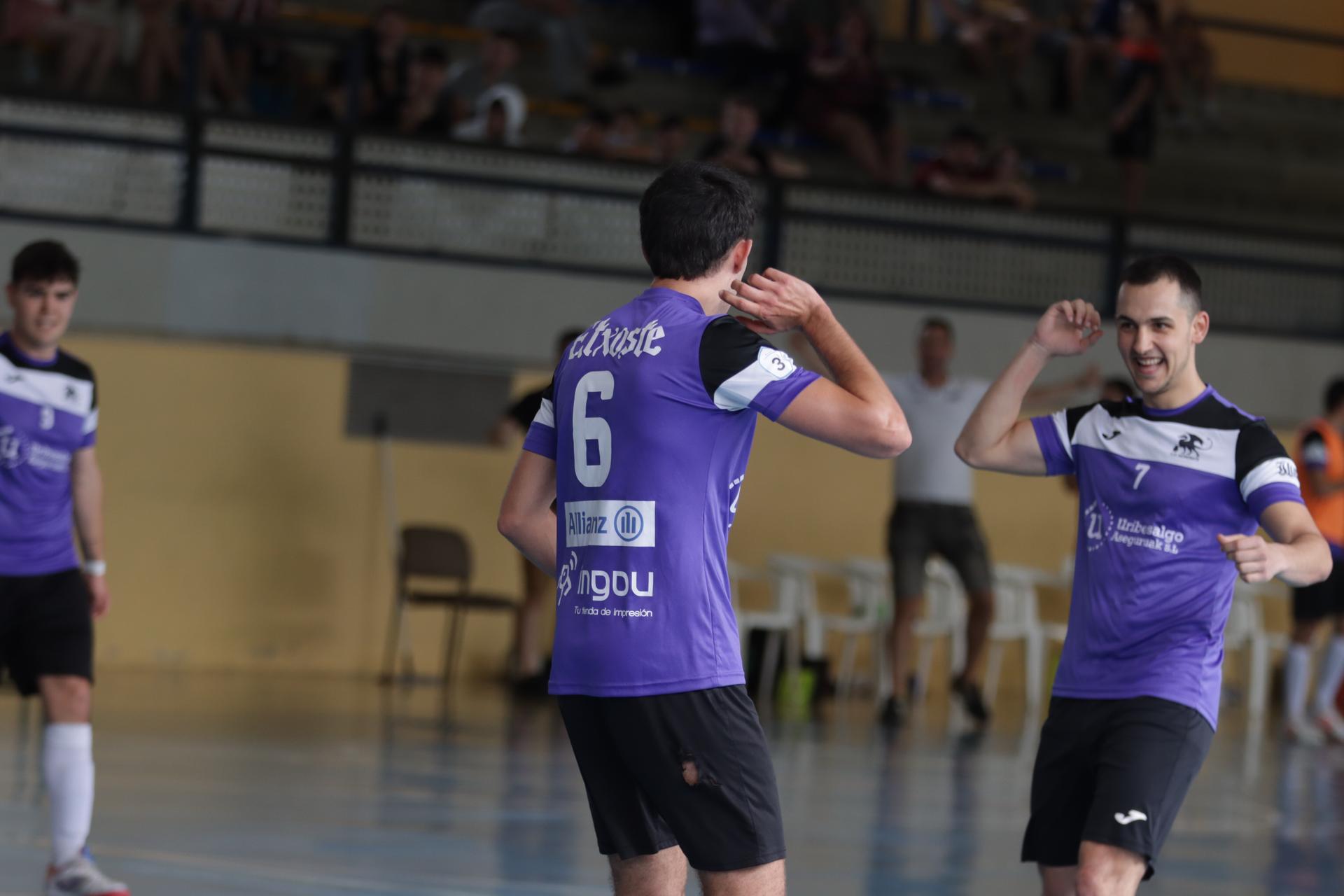 Mondratek eta Eskoriatzak, biek dute aukera oraindik 'play-off'-a jokatzeko
