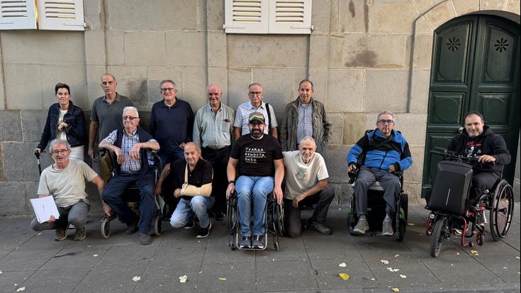 'Bestaldetik etorriak' liburua aurkeztu du Joxefe Diaz de Tuestak