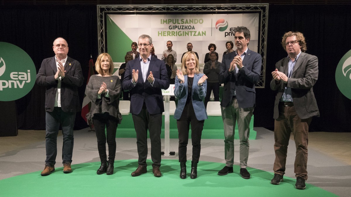 EAJren Gipuzko Buru Batzarrak Aldundirako hautagaiak aurkeztu dizkie alderdikideei