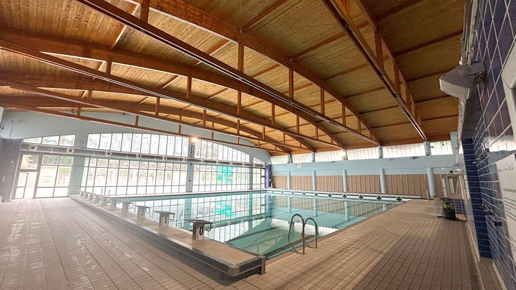 Agorrosingo igerilekua urtarrilaren 24an irekiko dute, teilatuko obrak behin bukatuta