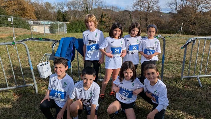 Nile Agirretxe txapelduna eta Jurgi Davila txapeldunordea Gipuzkoako kros txapelketan