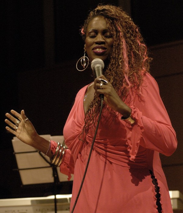 Iker Piris & Sheila Cuffy
