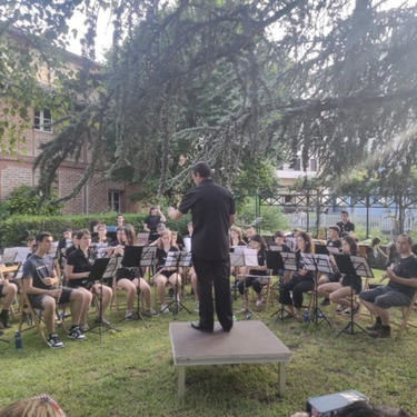 Leizarra musika eskolako bandaren emanaldia