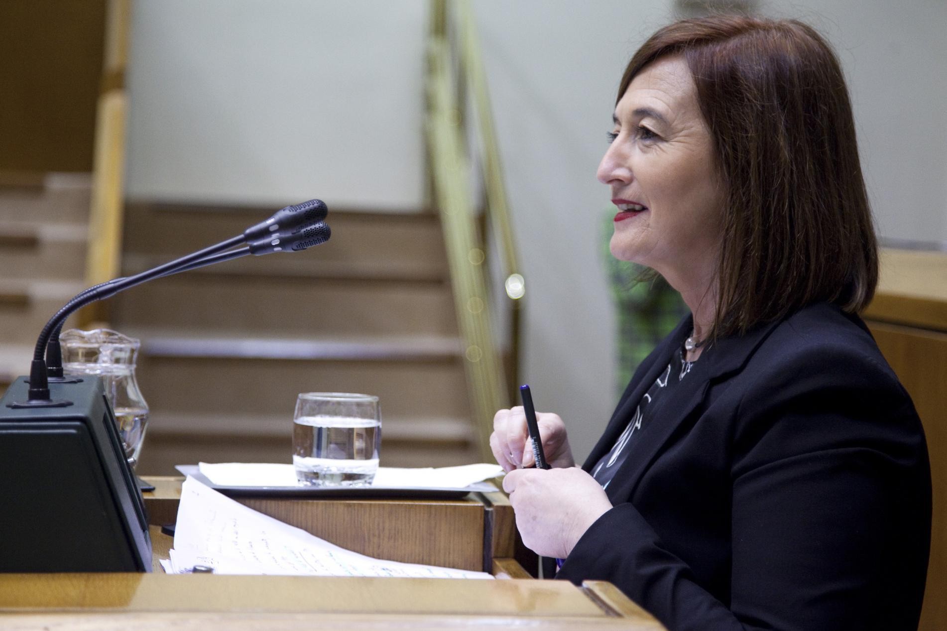 Podemosen oportunismoa salatu du EAJ-PNVk, arriskuan jartzen baitu pentsio sistema publikoaren aldeko martxoko akordio politikoa