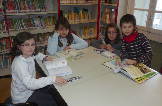 Udal liburutegi zerbitzuak udako ordutegia du irailaren 4ra bitartean