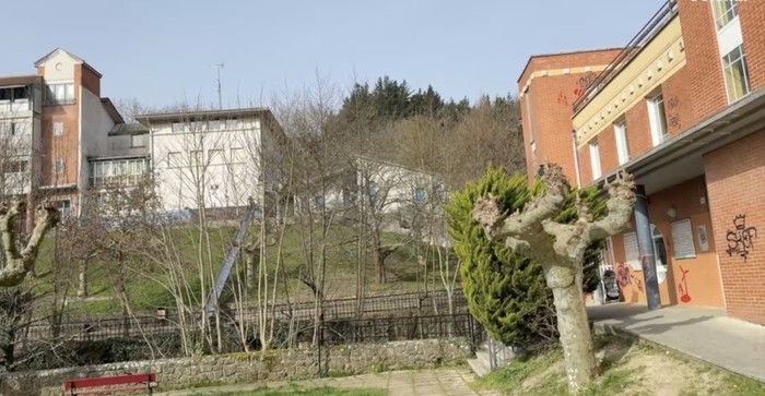 Aramaioko Guraso Elkartea "kezkatuta" dago azkenaldiko gertaerekin