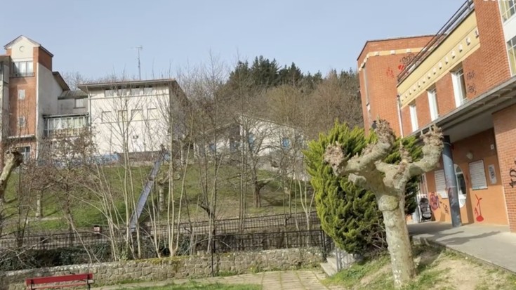 Aramaioko Guraso Elkartea "kezkatuta" dago azkenaldiko gertaerekin