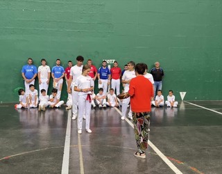 Eskoriatzak badu pilota talde federatua