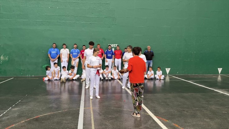 Eskoriatzak badu pilota talde federatua