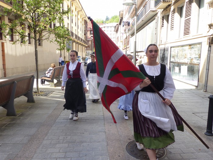 Debagoieneko 25. Dantzari Eguna, Arrasaten - 1