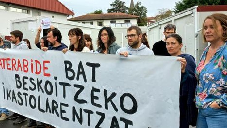 Manifestazio nazionala Beskoitzeko Ikastolaren alde