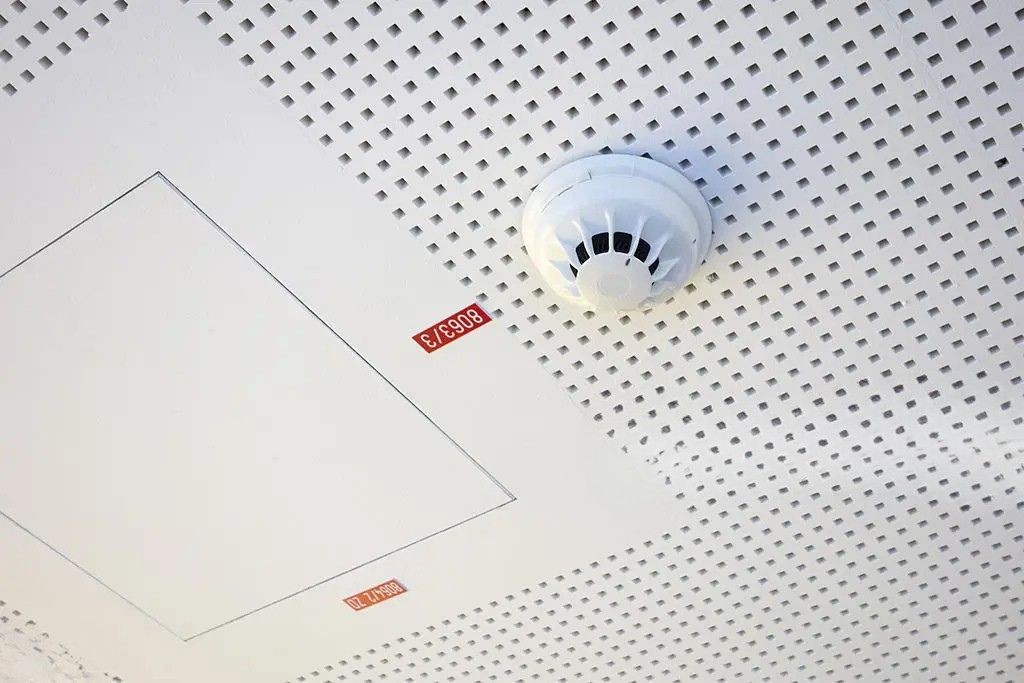 Suteen Prebentzio Programan, 640 etxebizitza artatuta eta 81 su-detektagailu jarrita
