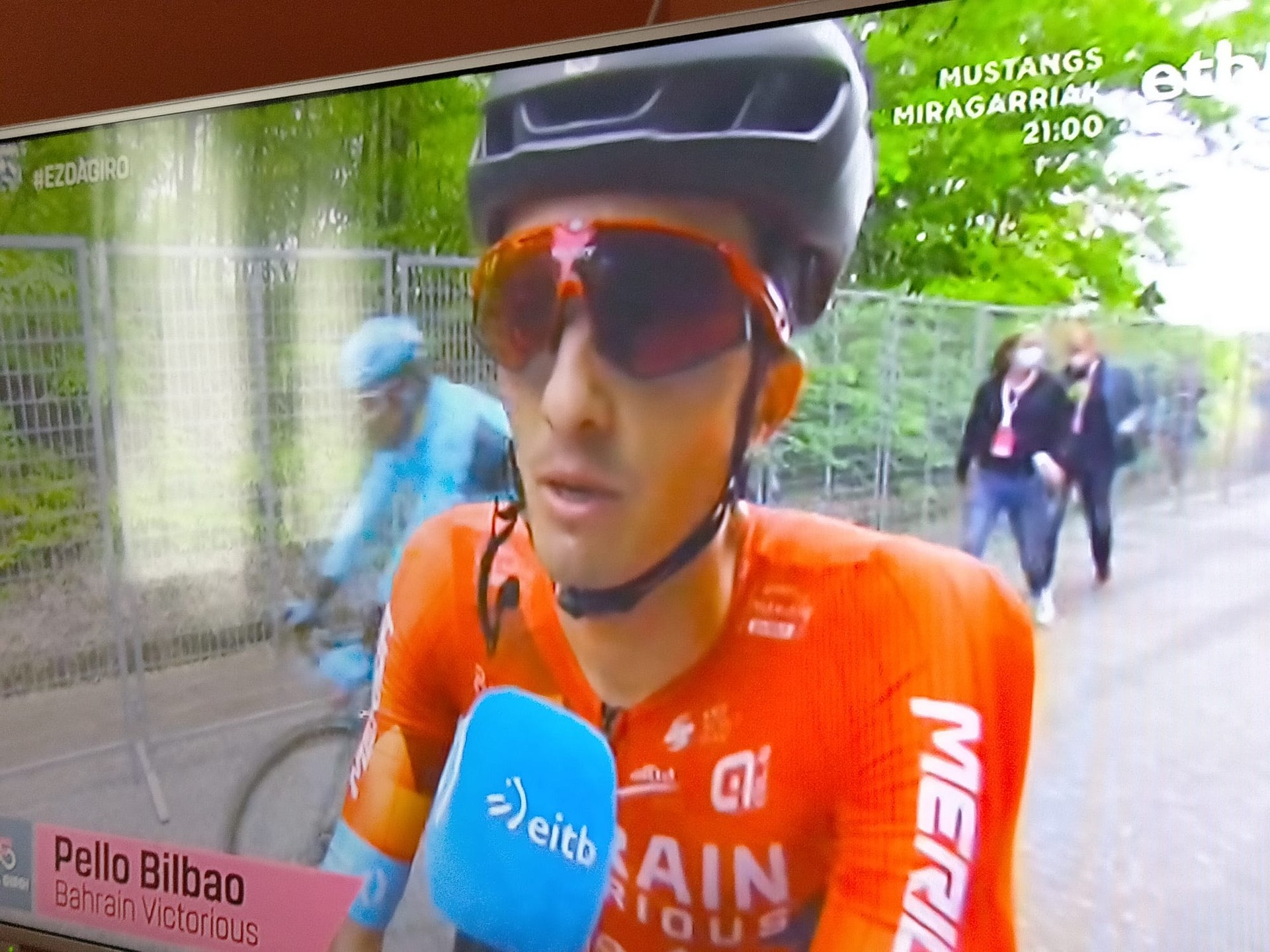 Van der Poel-ek sufritzen badu, garaipen handia!