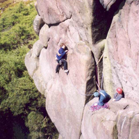 Eskaladan egiten dire lesioei buruzko hitzaldia