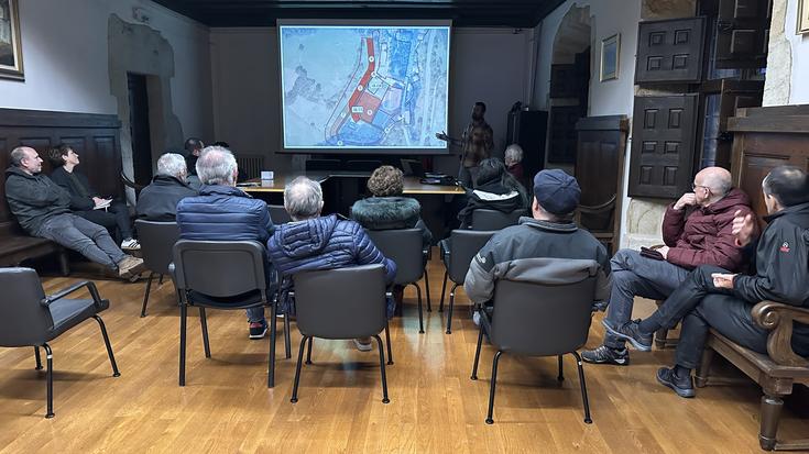 Udalak herritarrekin bilerak egin ditu Ibarrako bi gunetan etxebizitzak egiteko