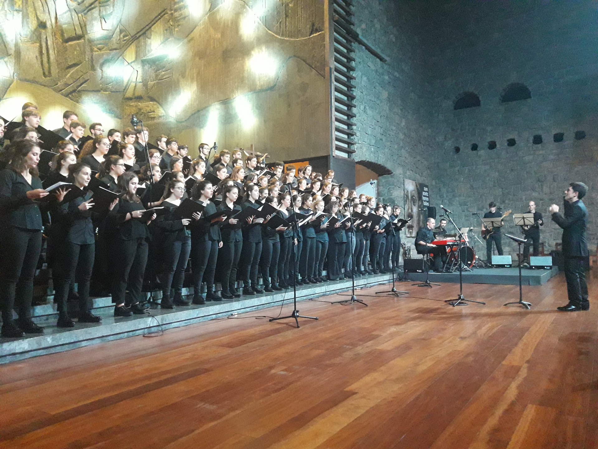 Musikak ere izan du tokirik Euskaltzaindiaren XVII. Biltzarrean