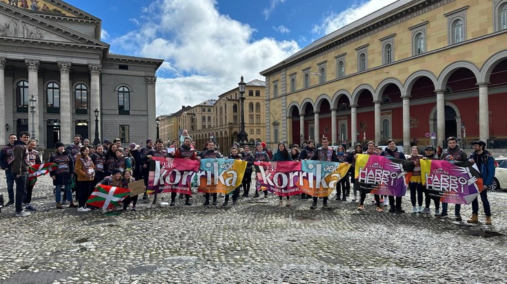 Etxetik urrun, euskara hurbil: debagoiendarrak Korrika Munduan