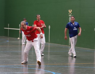 Aramaioko pilota jaialdia, iruditan