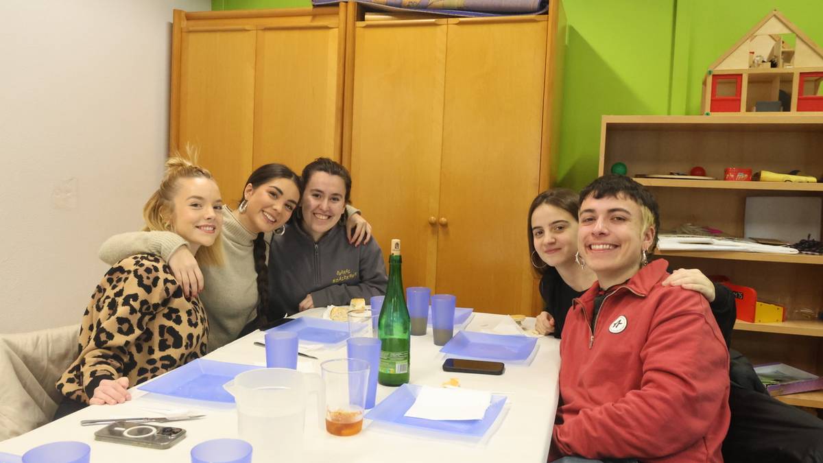 Aretxabaletan ere independentzia aldarrikatu dute gazteek