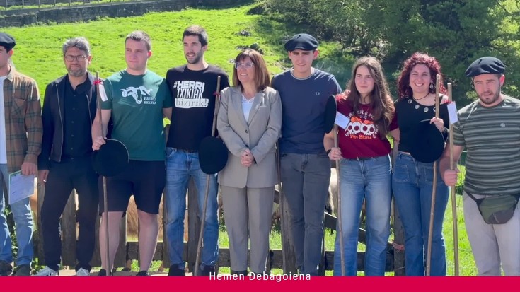 'Hemen Debagoiena': Ikasturteko azken saioa eta makila banaketa egin dituzte Gomiztegi Artzain Eskolan