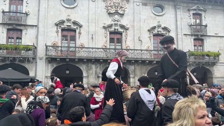 Gabon giroan murgildu da guztiz Debagoiena