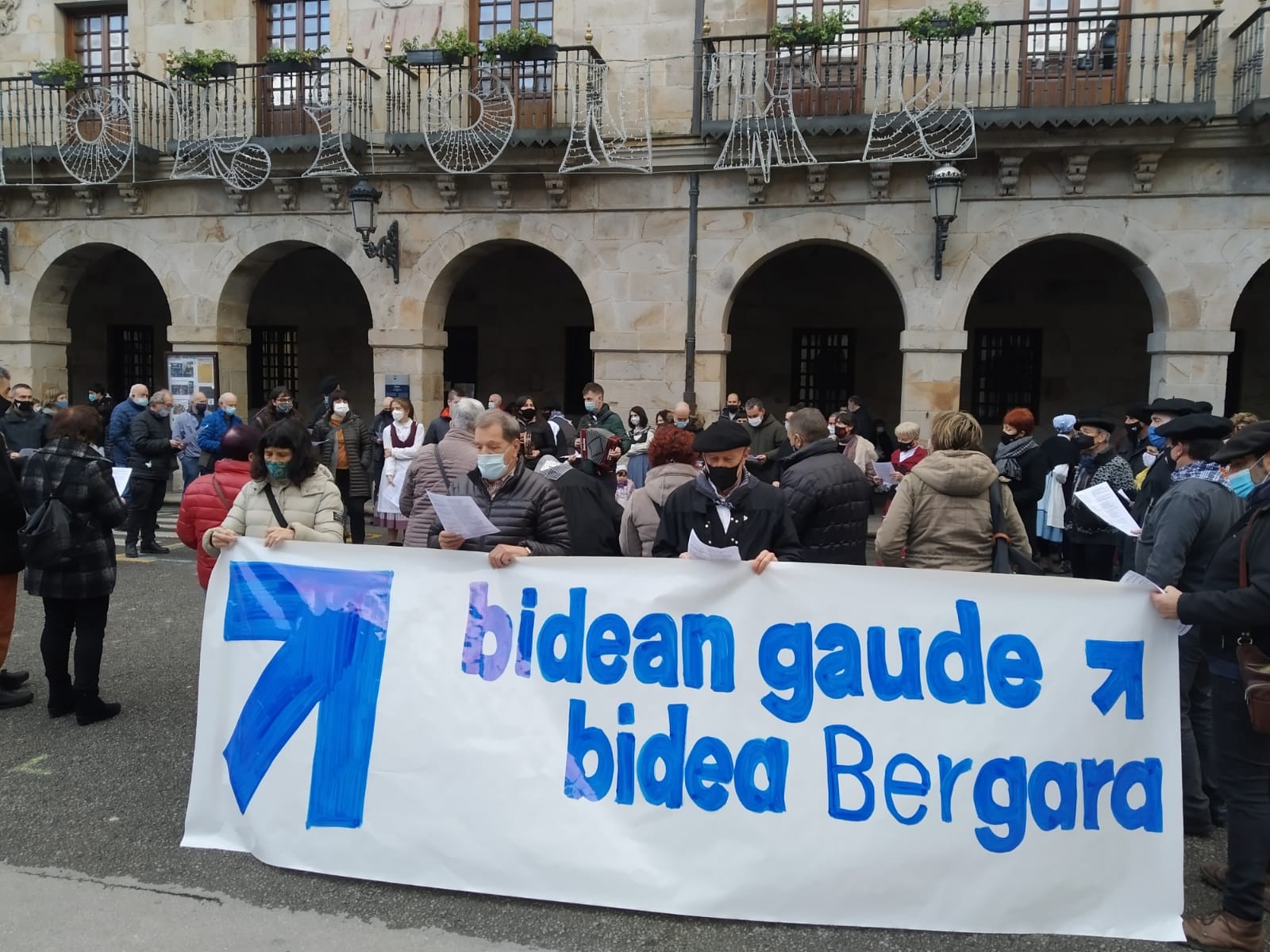 Gure Artera Sarek antolatuta, presoen aldeko ekitaldi ugari Gabonetan