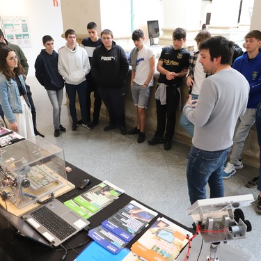 Goiaz! azoka: 'Lanbide Heziketa aukeratzeko 7 arrazoi eta ikasleen esperientziak'