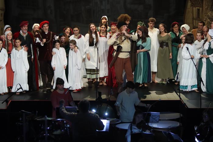 'Hamelingo Txirularia' musikala, Getxora, Donostiara eta Iruñeara