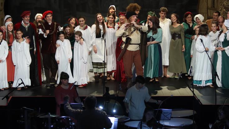 'Hamelingo Txirularia' musikala, Getxora, Donostiara eta Iruñeara