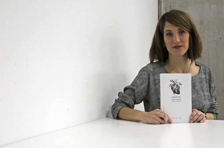 Haurrentzako liburu-tailerra eta ipuin saioa eta helduentzako literatura solasaldiak liburutegiaren eskutik