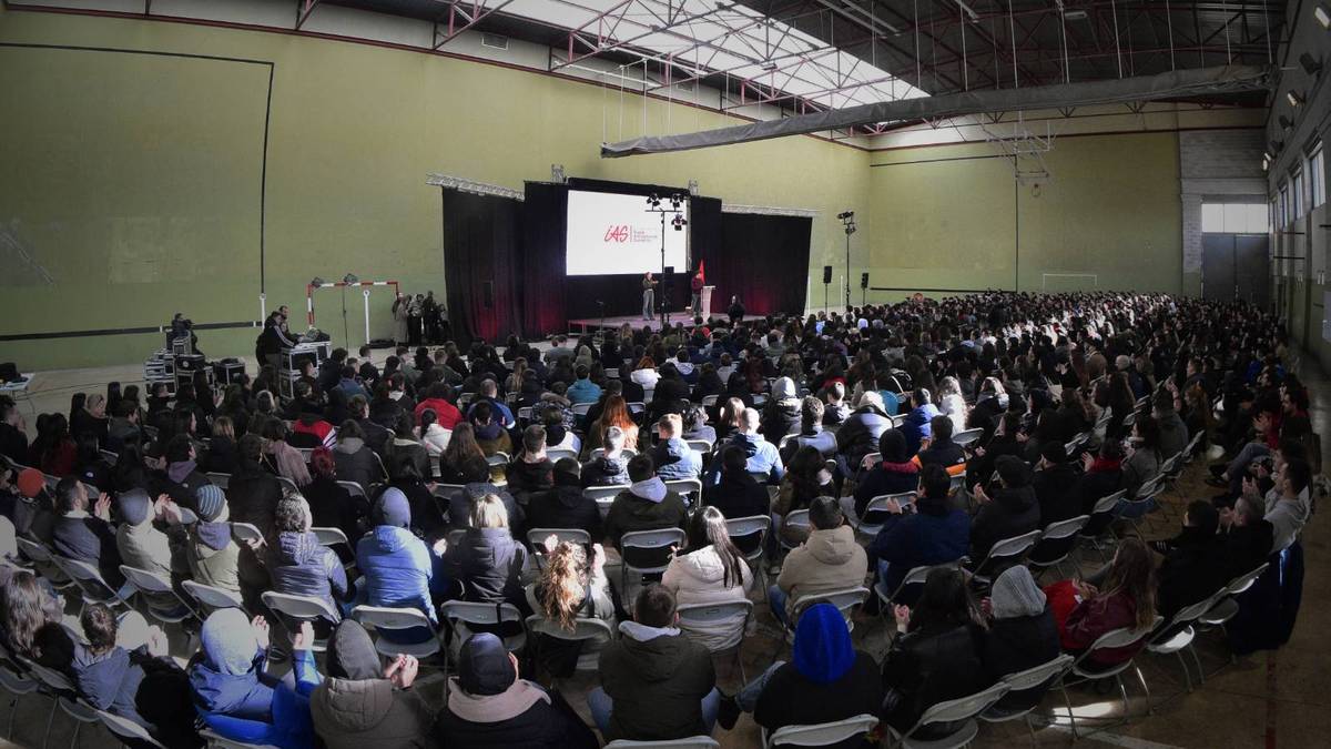 Ikasle Abertzaleak Ikasle Antolakunde Sozialista izango da aurrerantzean