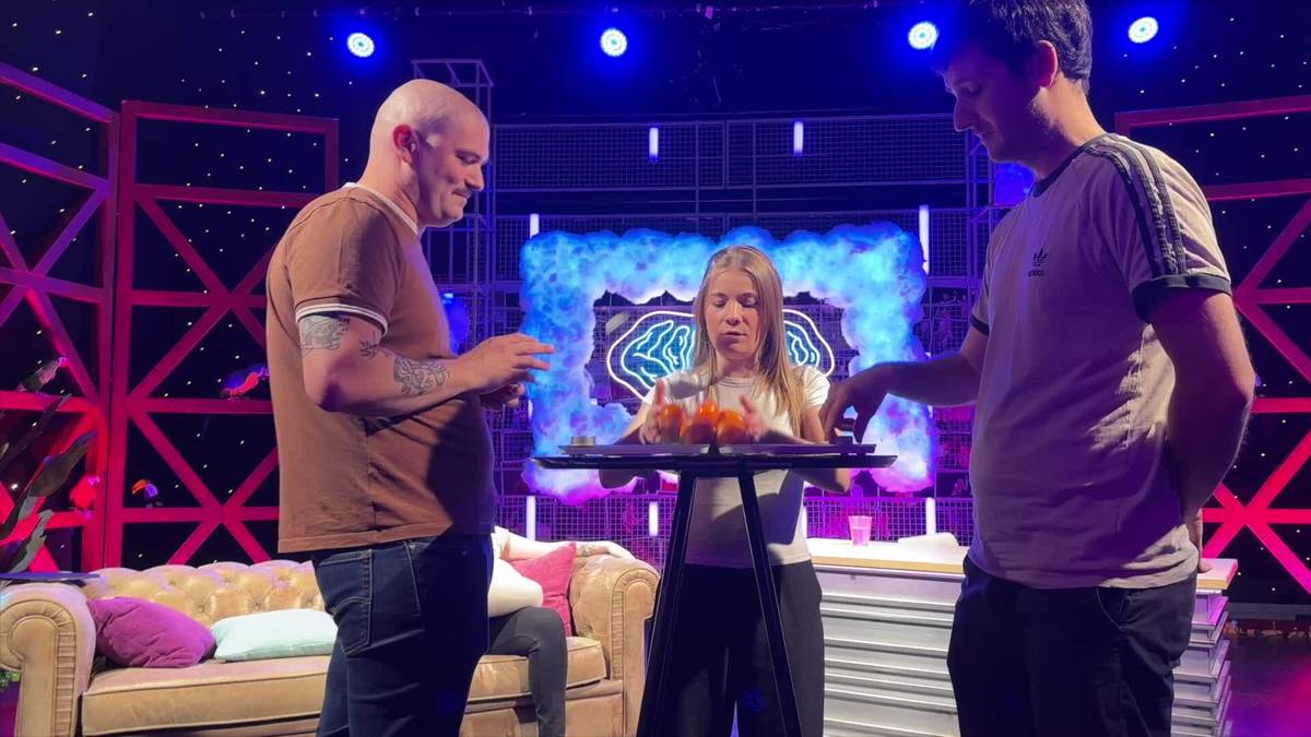 Primeran plataformako 'Linbo' saioaren grabaketak egiten ari dira Espaloia kafe antzokian