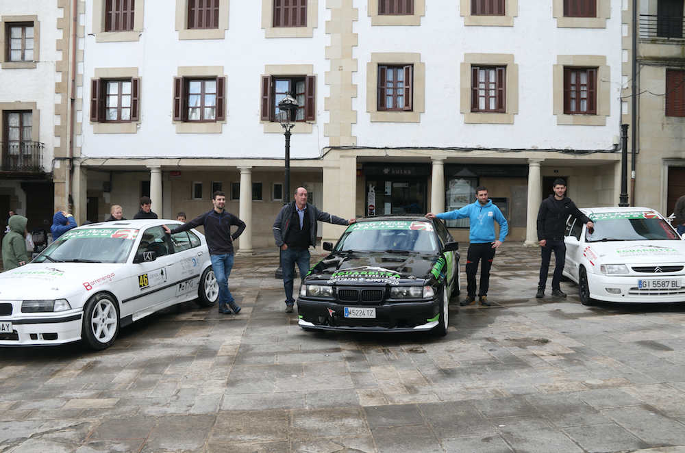 Unzetabarrenetxeak, Beretxinagak eta Sarasuak denboraldi berrirako prestatutako autoak aurkeztu dituzte gaur