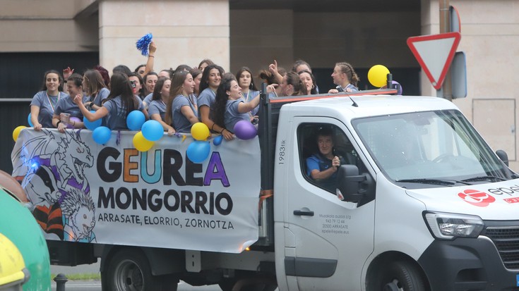 Geurea RT Euskal ligako txapeldunen ospakizuna, argazkitan