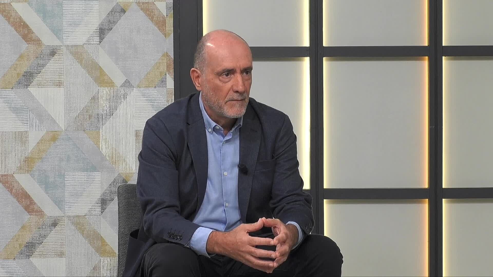Iñaki Esparza: "UNEDen erdipresentzial metodologiak desberdintzen gaitu"