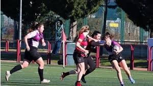 ARTko neskek estropezu egin dute etxean