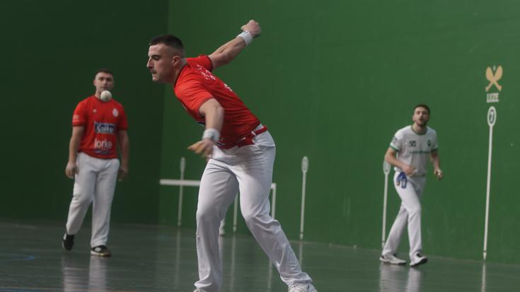 Del Campo eta Arriolabengoa txapela lortzeko lehian izango dira, Ogetan