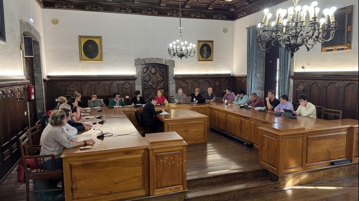 Arrasateko Udaleko I. Berdintasun Plana, aho batez onartuta
