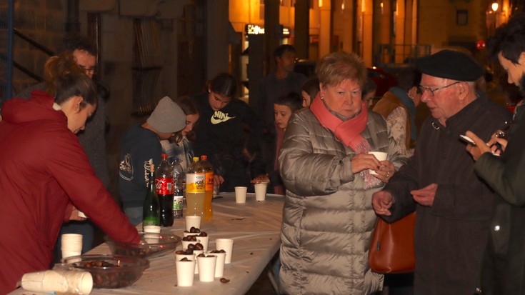 140 kilo gaztaina erreko dituzte zapatuan, herritarrei banatzeko