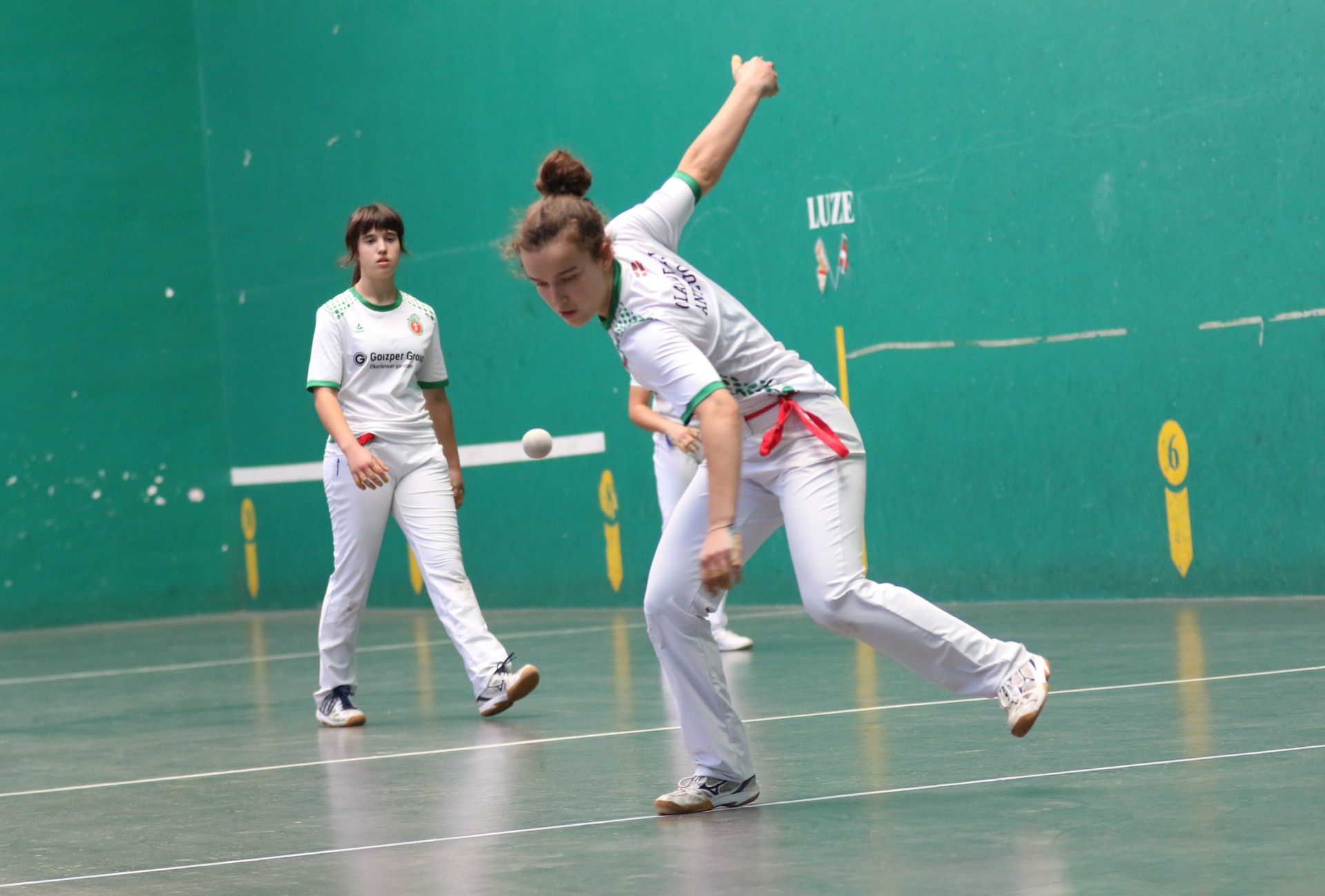 Pilota jaialdia egingo da zapatuan, pilotari antzuolarrak tarteko