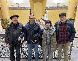 Aitortzari balioa eman diote, ideien alde borrokatzeko "beste modu bat" aldarrikatuta