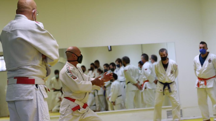 Euskal federazioak jiu-jitsu eta defentsa pertsonal ikastaroak abiatu ditu Musakolan